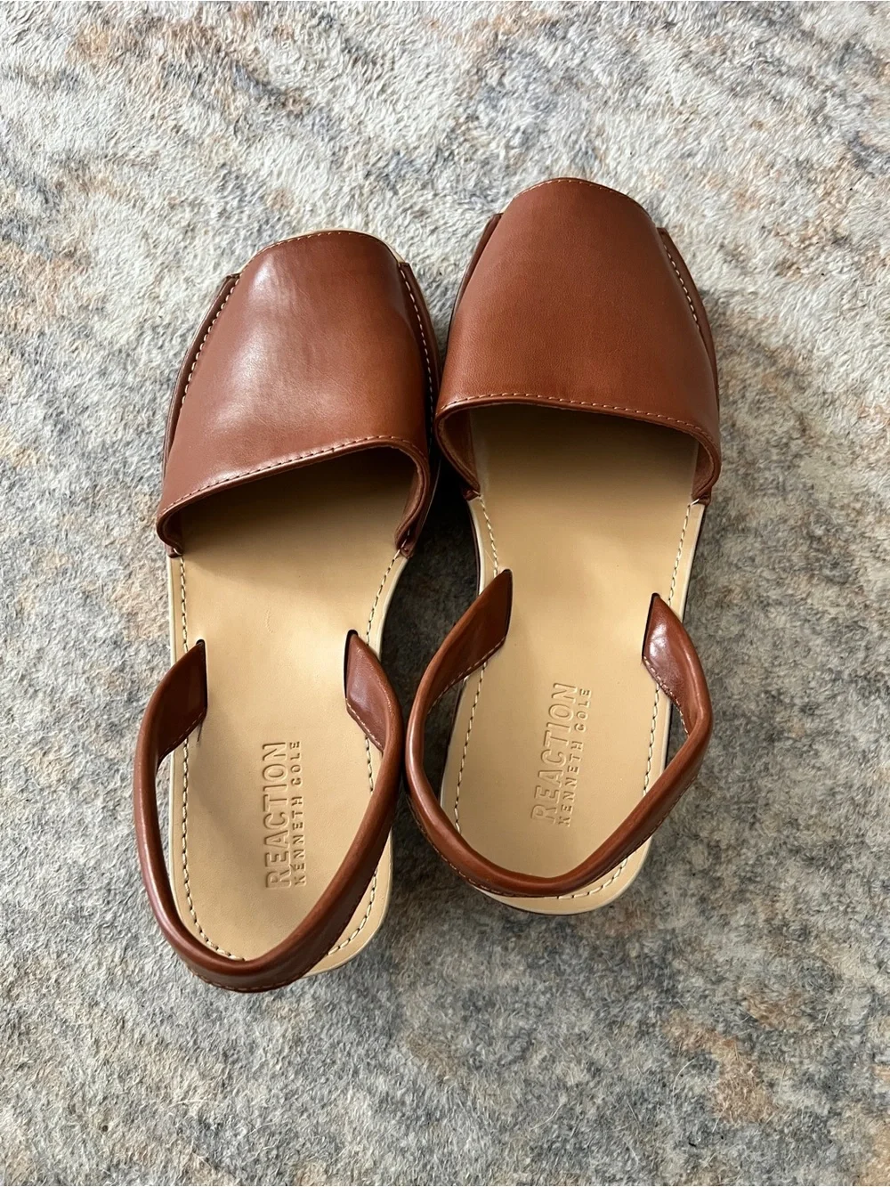 Kenneth Cole REACTION Peep Toe Wedge Sandals in Color Luggage Size 8